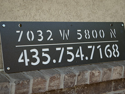 Address Signs icon - sign with address and phone number on it